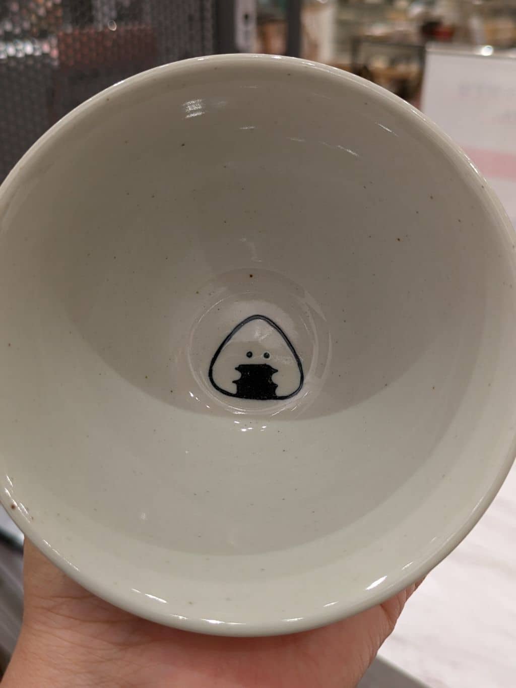 たかともさんの「212 KITCHEN STORE｜ぎゅっとおにぎりさん 抗菌汁椀 梅 赤」を使ったコーディネート