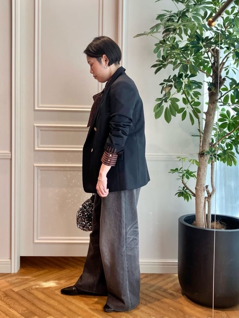 konominさんの「DRESSTERIOR｜ヴィンテージ加工ワイドデニムパンツ」を使ったコーディネート