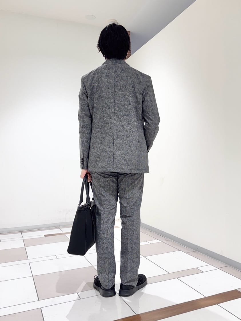 及川さんの「TAKEO KIKUCHI｜【抗菌防臭】COOL DOTS（R）ドビープリント ジャケット」を使ったコーディネート