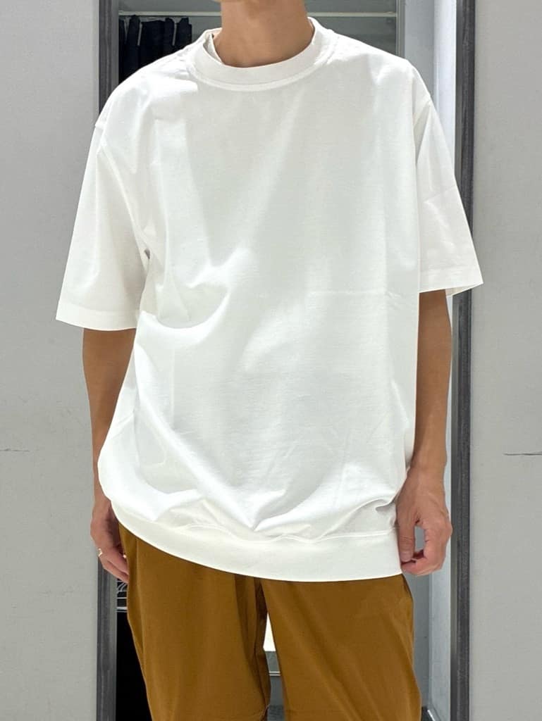 わいずみさんの「TAKEO KIKUCHI｜【抗菌防臭/シーズンレス】シアサッカーギンガムチェック ストレッチシャツ」を使ったコーディネート