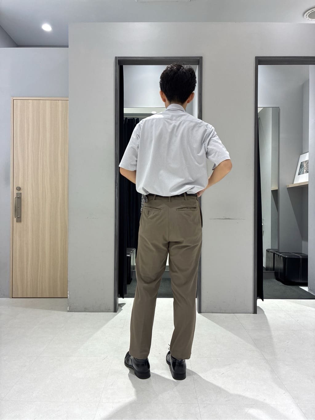 わいずみさんの「TAKEO KIKUCHI｜【360&deg;ストレッチ／セットアップ対応】None Of Stress ジャケット」を使ったコーディネート