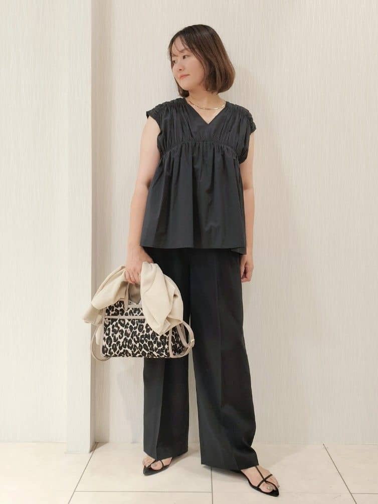 naokoさんの「UNTITLED｜【後ろウエストゴム/ストレッチ性/オンオフ】ジャージナロースカート」を使ったコーディネート