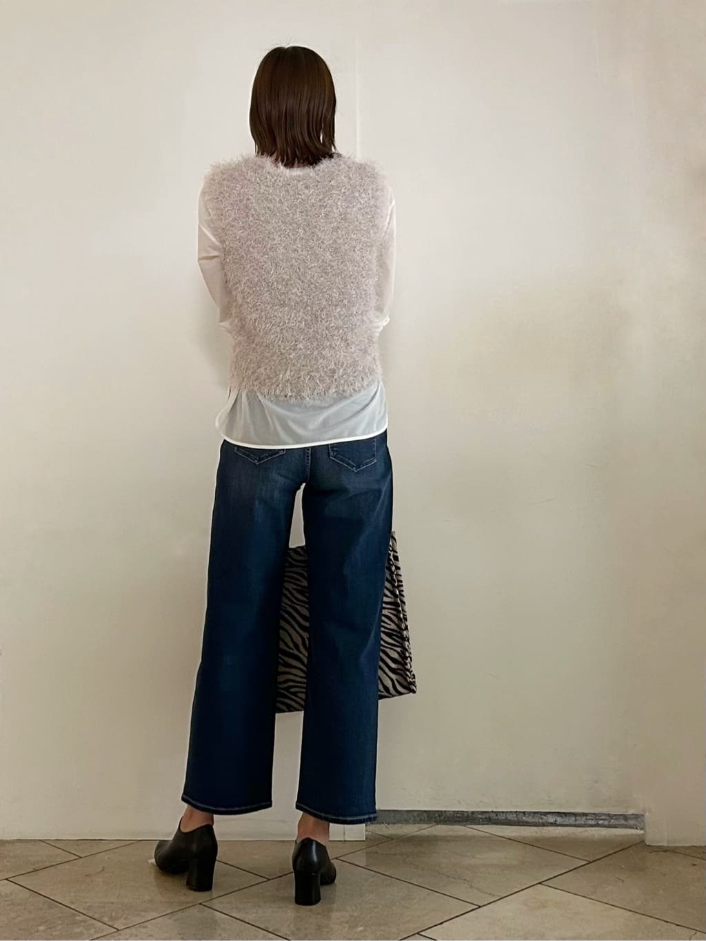 kanaeさんの「INDIVI｜ストレッチシアーロングTシャツ」を使ったコーディネート