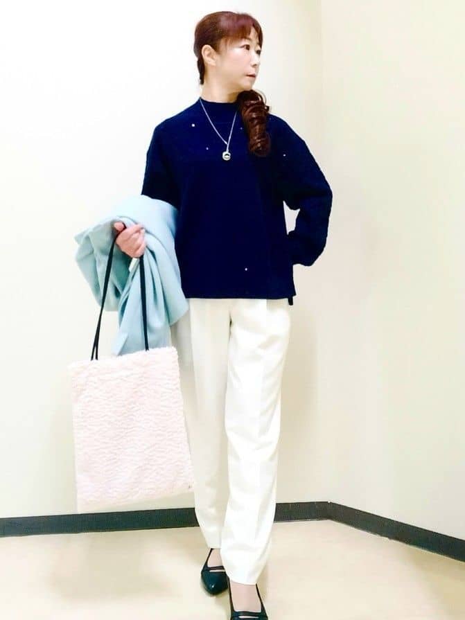 花さんの「Reflect｜【SS-4Lサイズ／衿が顔に当たらない◎】スタンドネックミドルコート」を使ったコーディネート