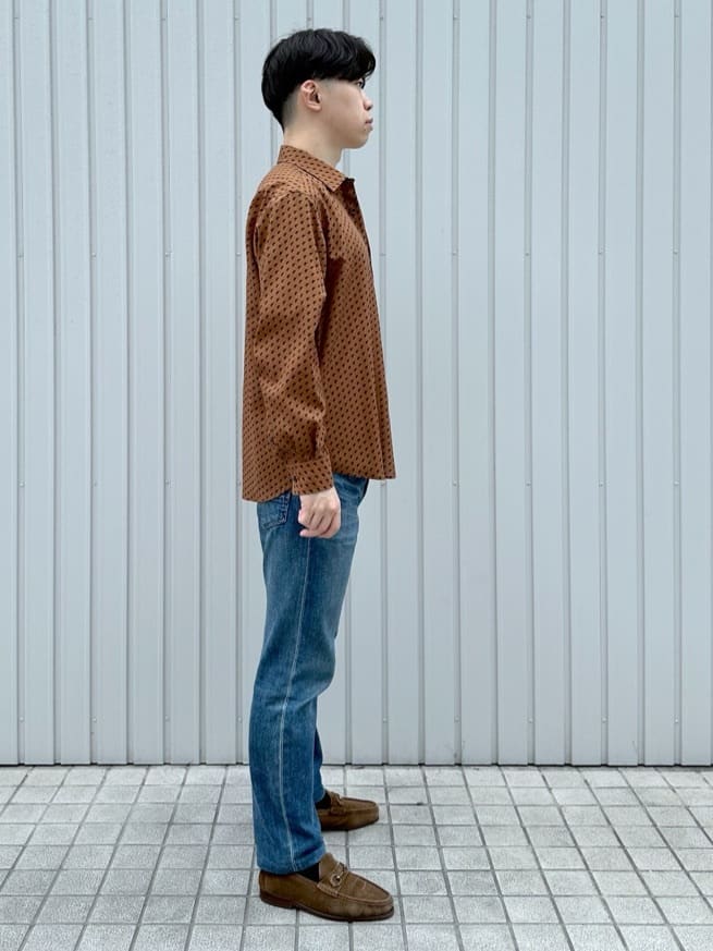 イッシーさんの「TAKEO KIKUCHI｜ボーラーハット柄 長袖シャツ」を使ったコーディネート