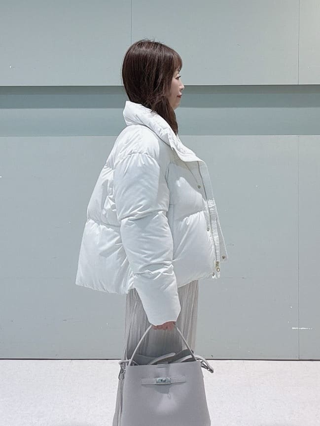 makiさんの「UNTITLED｜【トレンド/撥水機能/防寒】ショートダウンコート」を使ったコーディネート