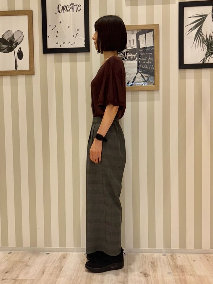 たまごがにさんの「SHOO･LA･RUE｜【S-LL】二の腕はカバーして魅せる フレアスリーブニット」を使ったコーディネート