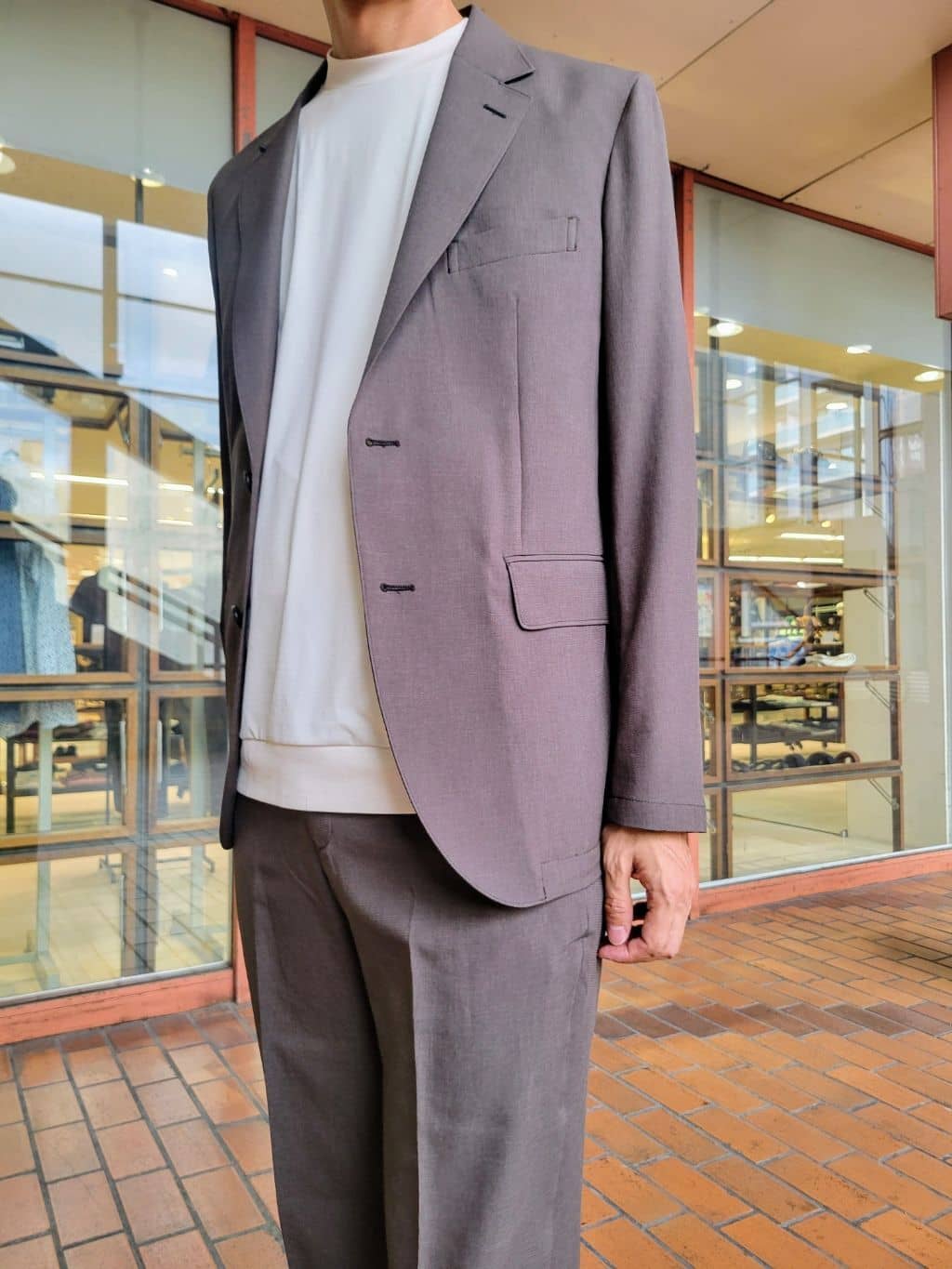 piroyaさんの「TAKEO KIKUCHI｜【COOL CITY WEAR】アーバンクール ジャケット /接触冷感・吸水速乾」を使ったコーディネート