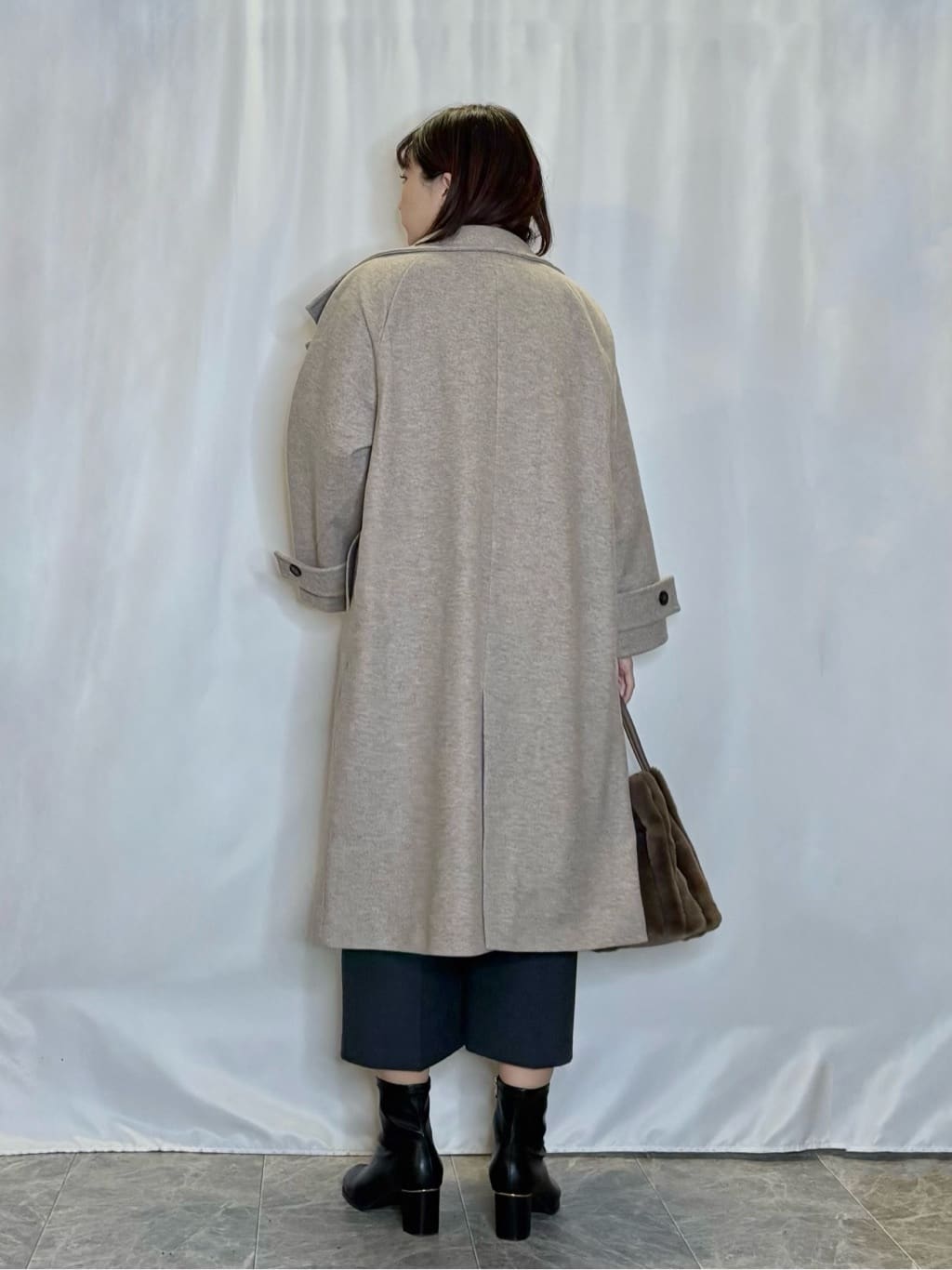 ネリさんの「SHOO･LA･RUE｜【洗濯機可／毛玉レス】シンプルケーブル柄ニット」を使ったコーディネート