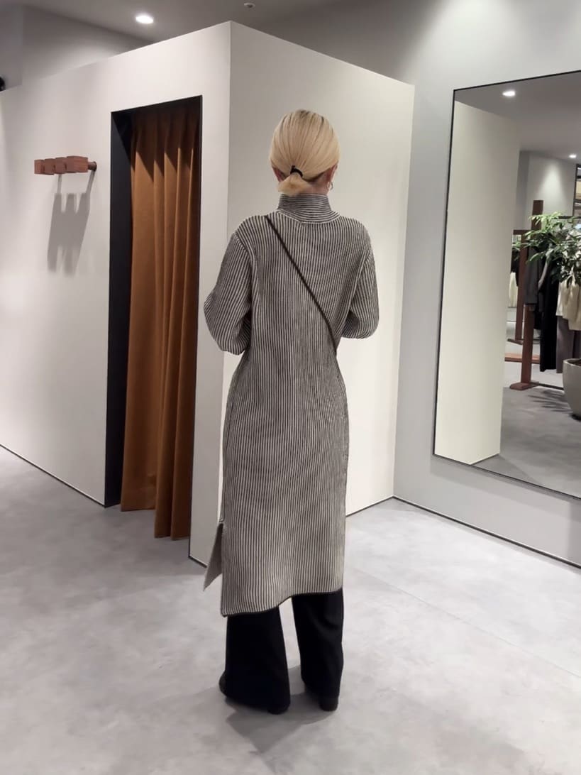 𝕒𝕆𝕚さんの「INDIVI｜Comfy SET UP｜イージーストレートスラックス【セットアップ対応／通勤／カセット服】」を使ったコーディネート