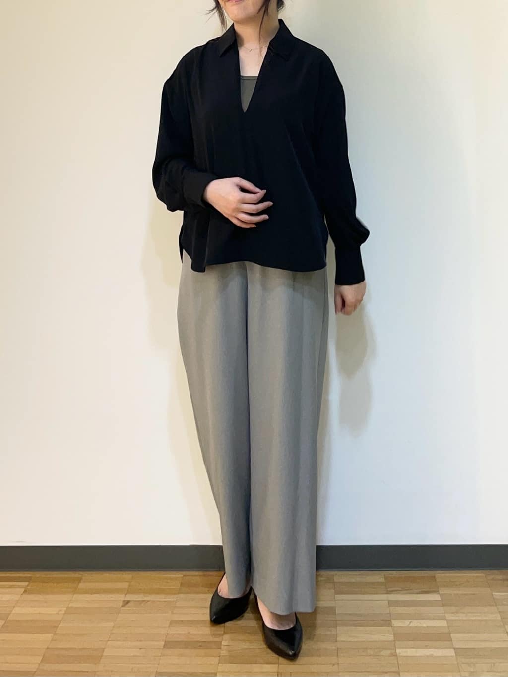フナキさんの「UNTITLED｜【セットアップ可/スキッパー/ゆったり】リラクパウダーシャツ」を使ったコーディネート