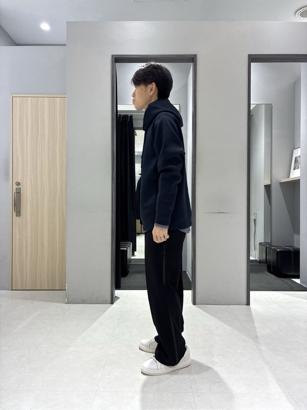 わいずみさんの「TAKEO KIKUCHI｜エアダン プルオーバー パーカー」を使ったコーディネート