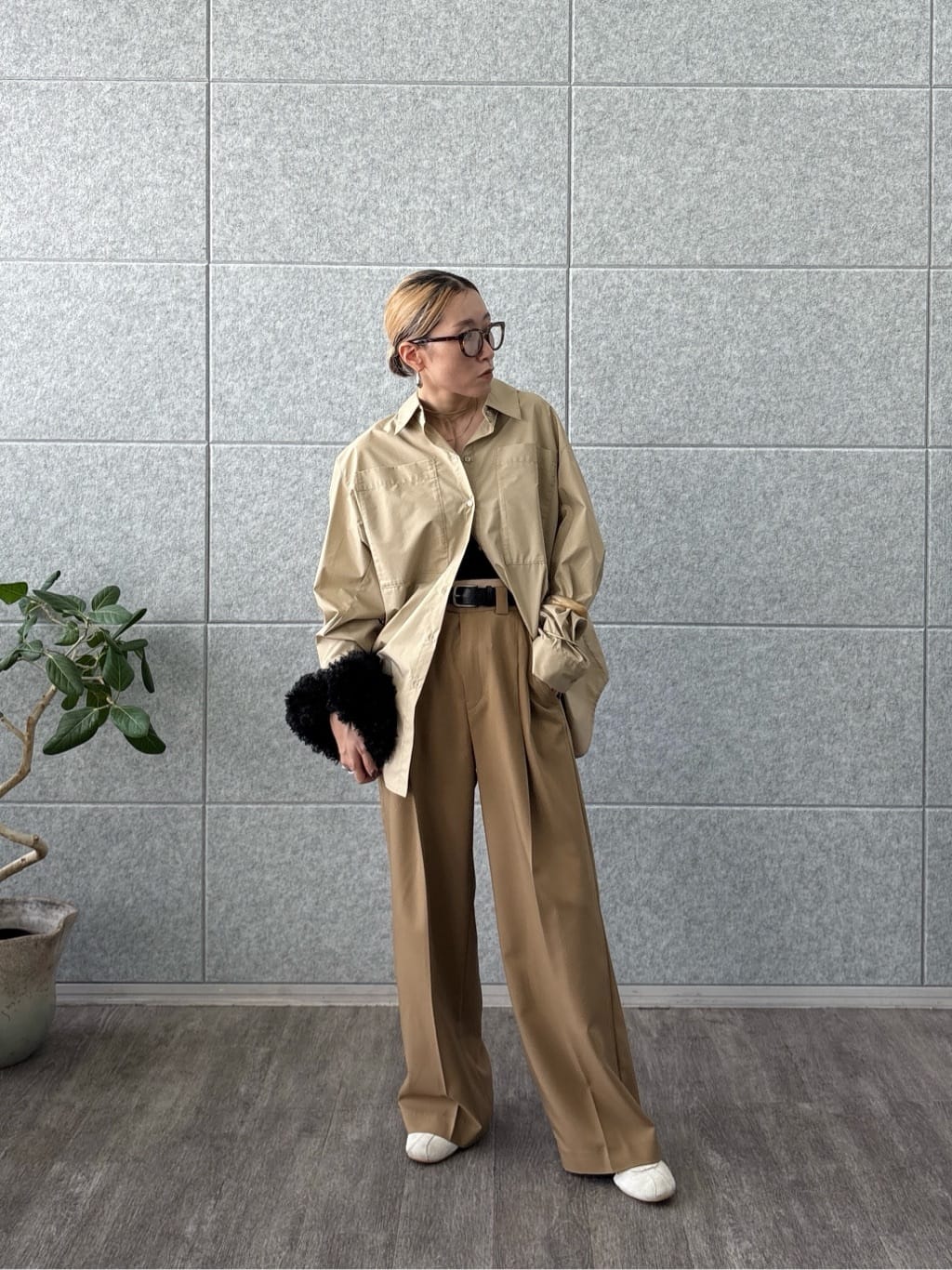 kotakiさんの「INDIVI｜Timeless｜ビッグポケットフォルムシャツ」を使ったコーディネート