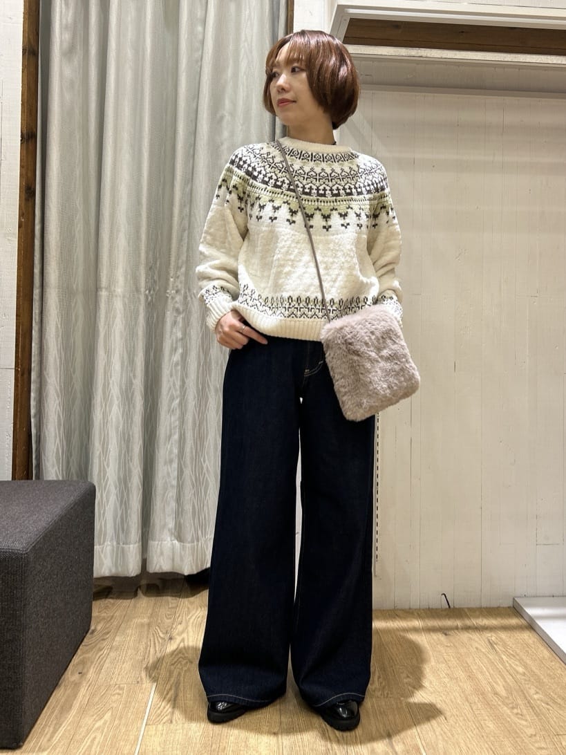 ga_riさんの「THE SHOP TK｜上品さと少しの遊び心を モール求心柄ニット」を使ったコーディネート