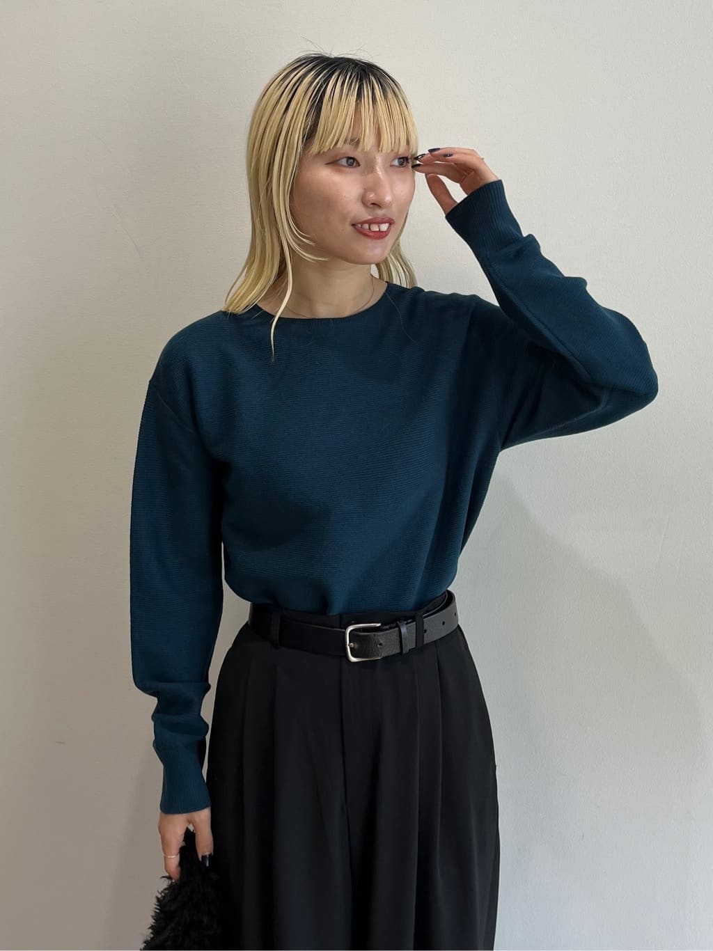 omaさんの「THE SHOP TK｜【S-XLサイズ/選べる7色】どこから見ても美しい ガーターニット/毛玉になりにくい/洗濯機OK」を使ったコーディネート
