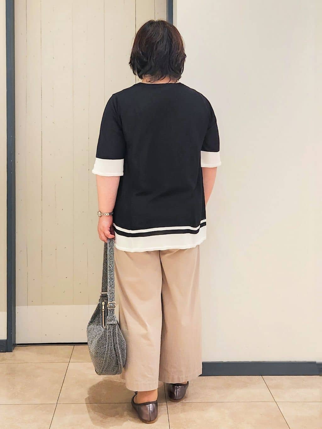 minoriさんの「grove｜涼やか体型カバー　配色シアーニットプルオーバー」を使ったコーディネート
