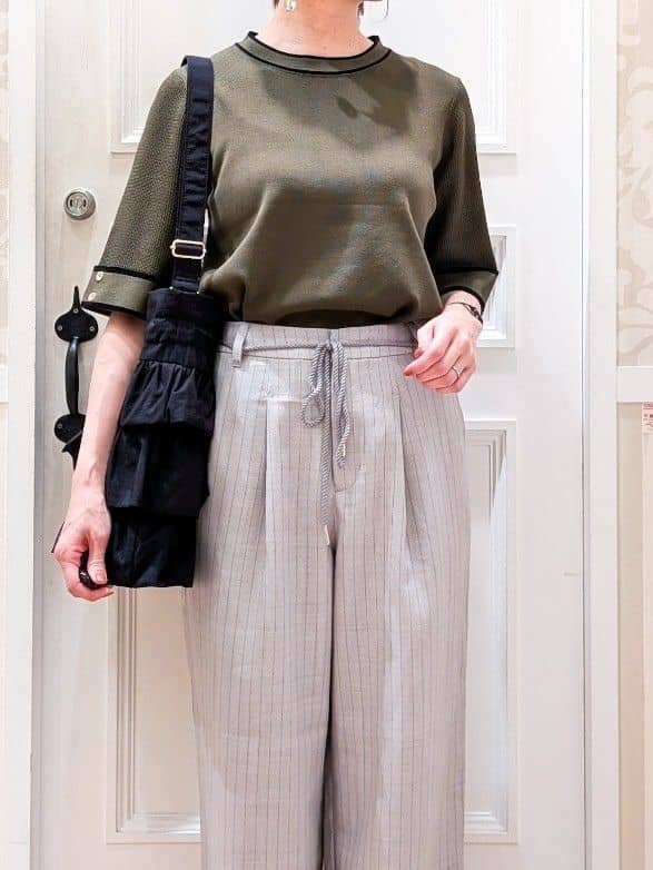 maiさんの「grove｜ロープベルトで差がつく 洗練リラックスパンツ」を使ったコーディネート