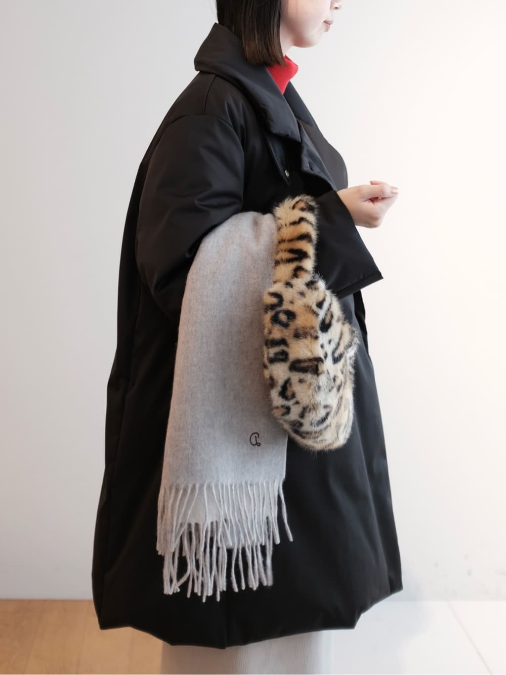 Kishimotoさんの「DRESSTERIOR｜コーデュロイジャージタイトスカート」を使ったコーディネート