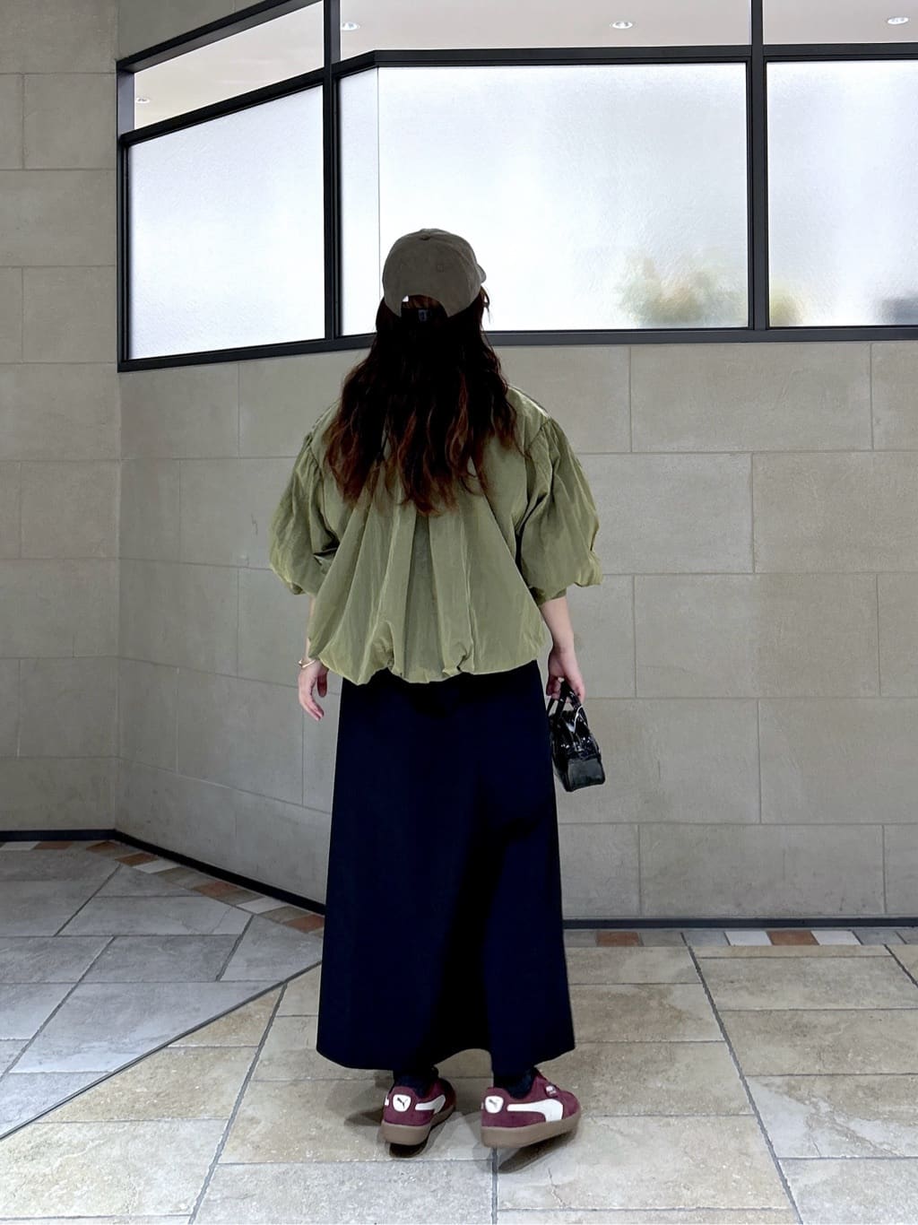 よねさんの「INDIVI｜フォルムスリーブワンピース」を使ったコーディネート