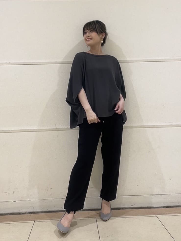 watanabeさんの「UNTITLED｜【吸水速乾/ウエストゴム】バックサテン ジョグパンツ」を使ったコーディネート