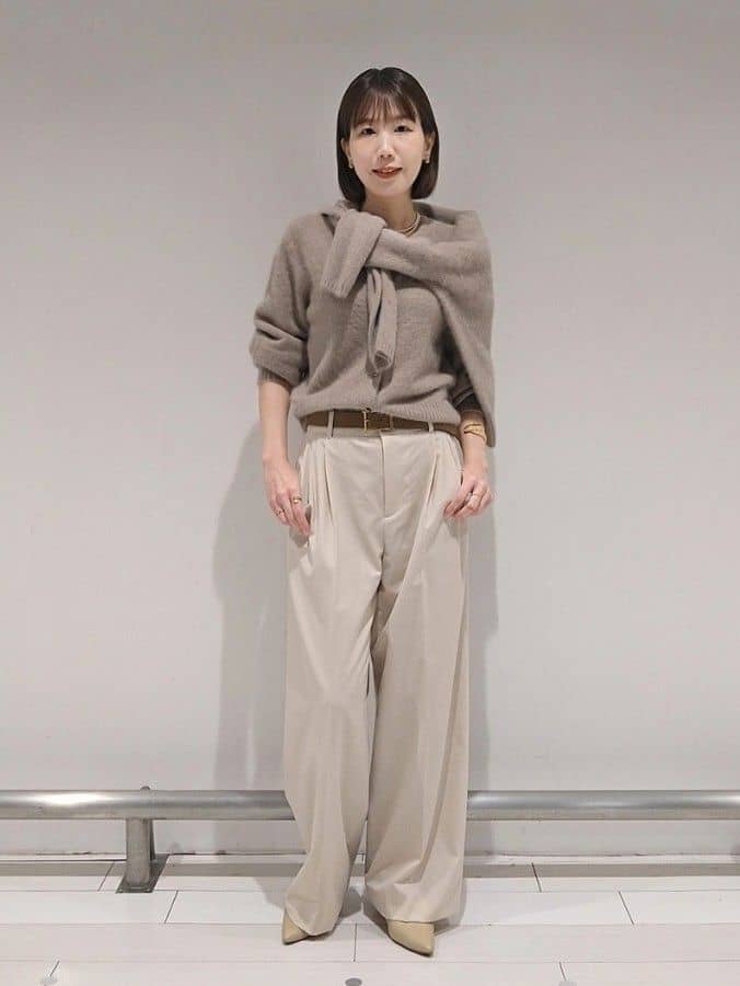 suzuさんの「UNTITLED｜【ふわふわニット/前後2WAY】フォックスカシミヤカーディガン」を使ったコーディネート