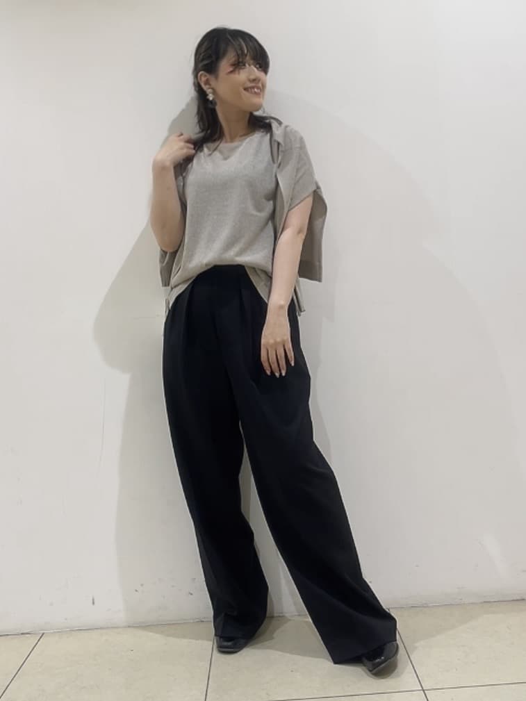 watanabeさんの「UNTITLED｜【前後2WAY/アンサンブル可/ゆったり】シアーカーディガン」を使ったコーディネート