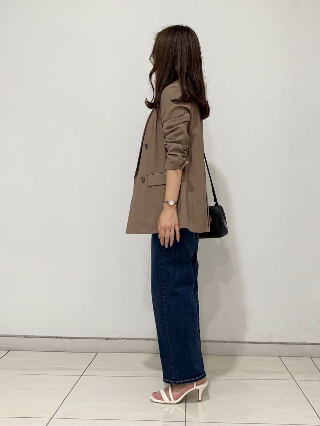 kahoさんの「INDIVI｜【軽く羽織れる！】ダブルジャケット」を使ったコーディネート
