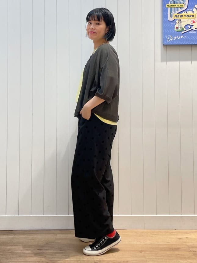 mikaさんの「Dessin｜【洗える】オーガニックコットンロゴTシャツ」を使ったコーディネート