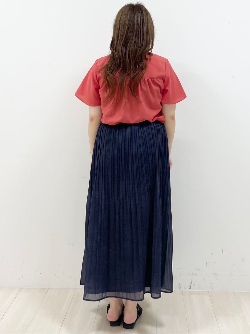 YUUKIさんの「COUP DE CHANCE｜【手洗い可】タックデザインブラウス」を使ったコーディネート