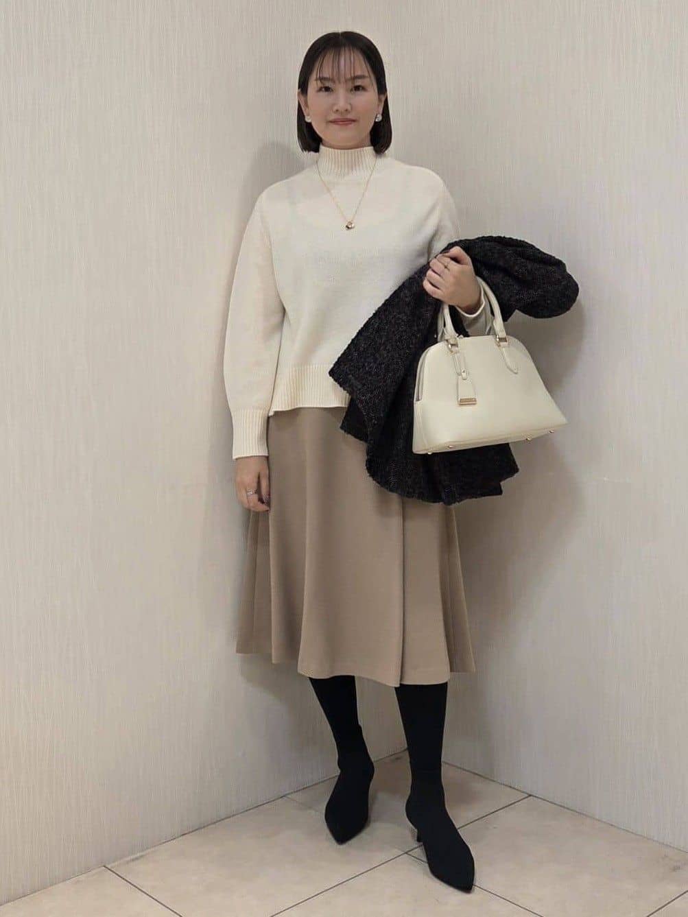 naokoさんの「UNTITLED｜【8色展開/洗える】ウールカシミヤ ハイネックニット」を使ったコーディネート