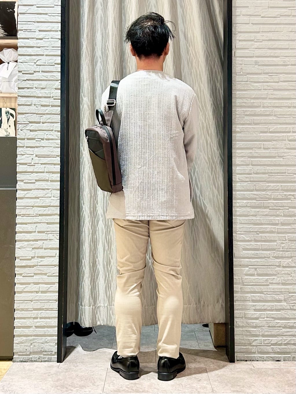 KENJI Iさんの「THE SHOP TK｜【セットでお買い得！！】長袖カーディガン＋半袖Tシャツ　洗濯機OK/吸水速乾(Tシャツのみ)」を使ったコーディネート