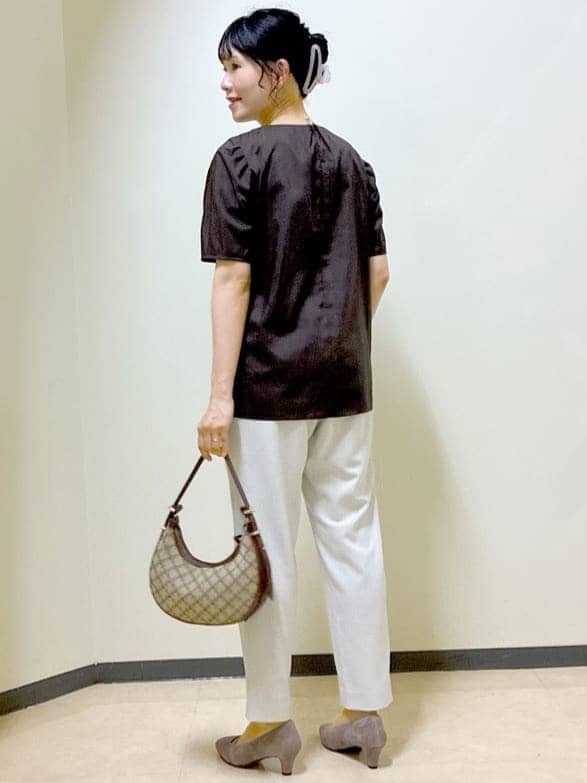  beni_gingerさんの「Reflect｜【すっきり見え！長め丈】ピンタックデザインチュニックブラウス」を使ったコーディネート