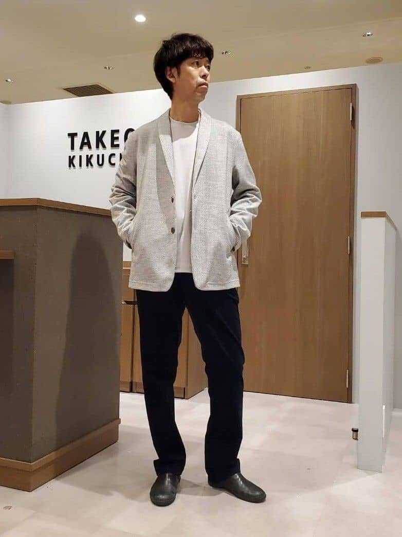 ishidaさんの「TAKEO KIKUCHI｜【尾州織】ショールカラー カーディガン」を使ったコーディネート