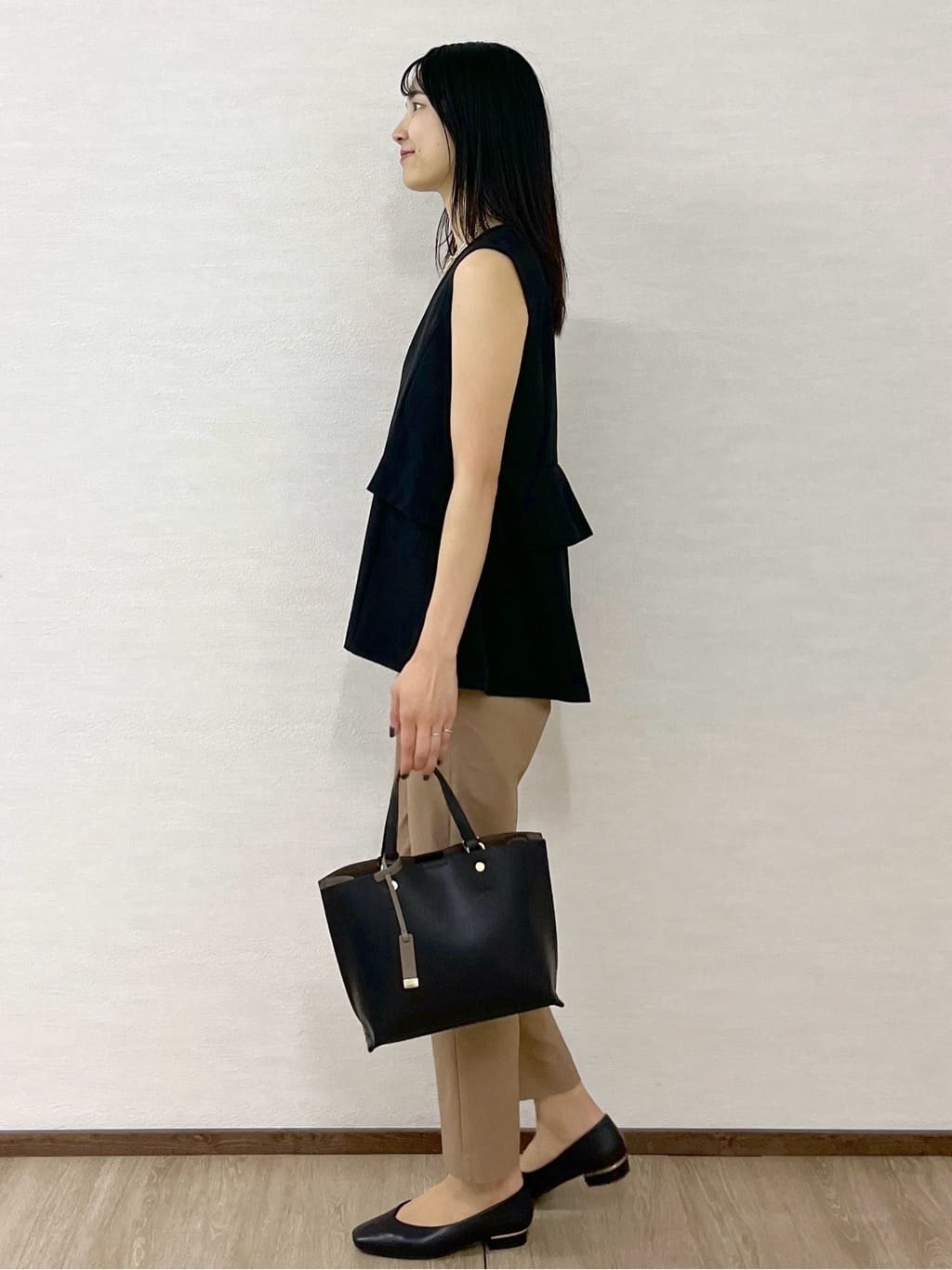 sachikoさんの「OPAQUE.CLIP｜フリルペプラムジレ／セットアップ対応可【洗濯機洗い可】」を使ったコーディネート