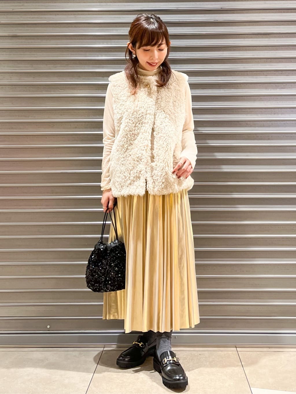 じゅんさんの「DRESSTERIOR｜◆エコファージレ」を使ったコーディネート