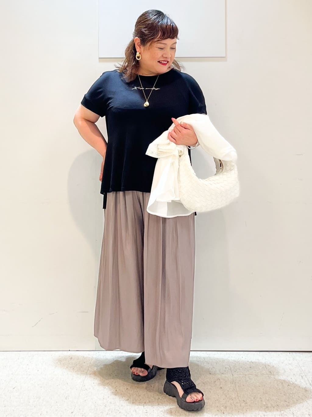 kimmyさんの「Reflect｜【ウエストゴム仕様／長く着られる◎】スカーチョパンツ」を使ったコーディネート