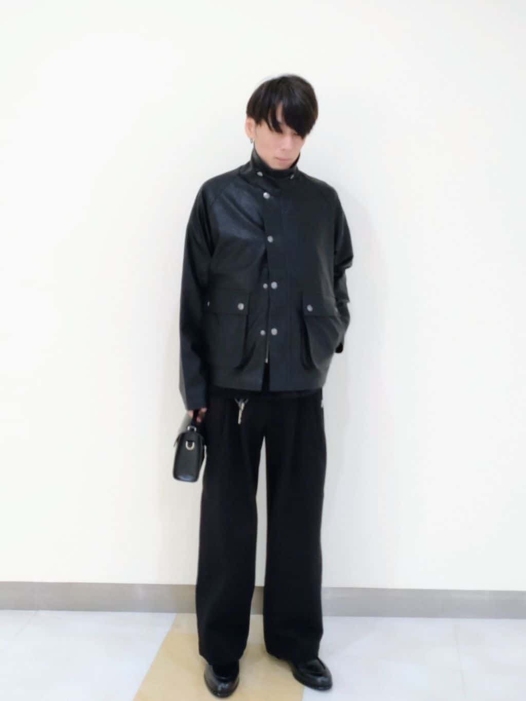 KENさんの「tk.TAKEO KIKUCHI｜カラビナキーホルダー」を使ったコーディネート