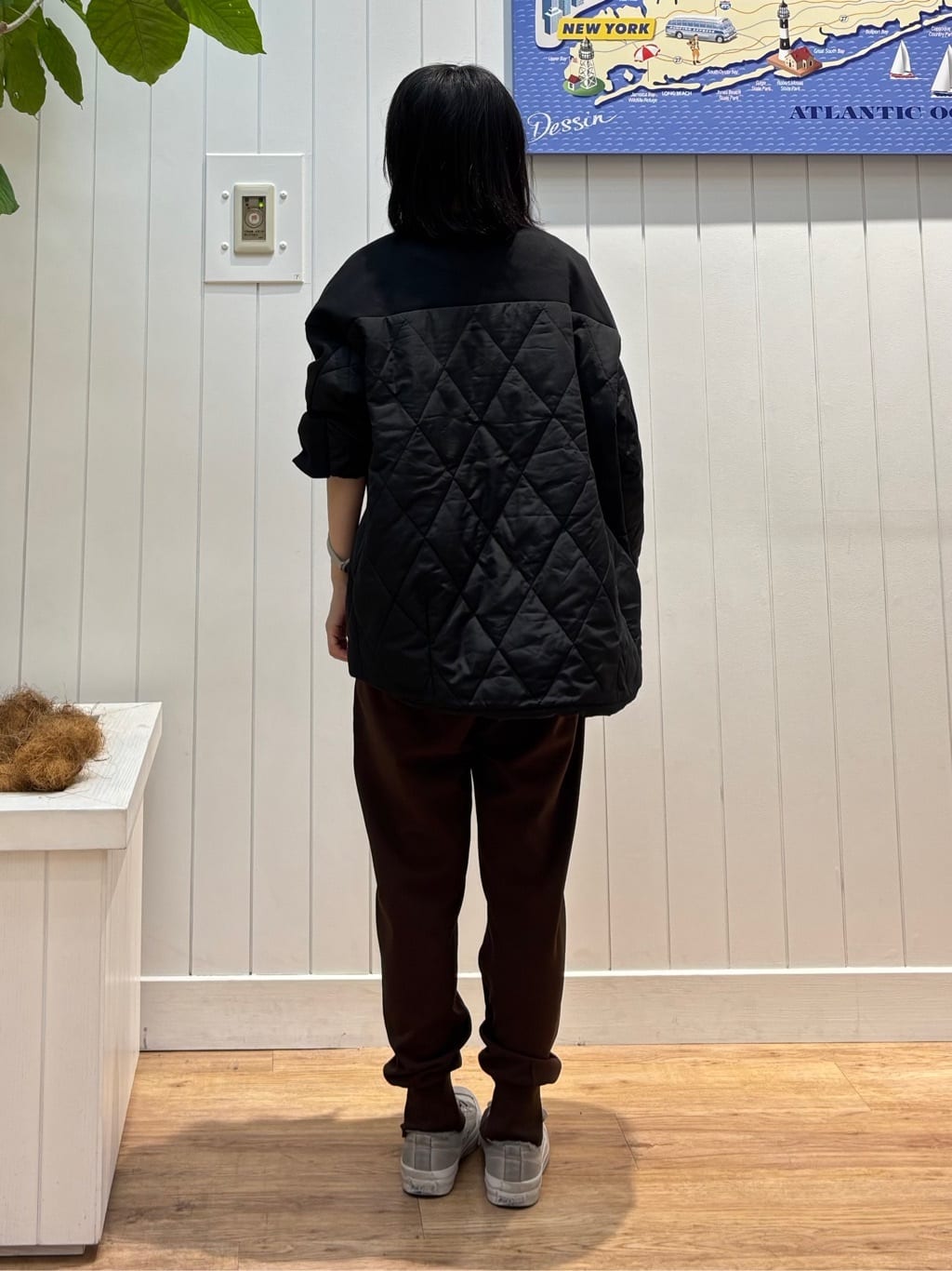 OKADAさんの「Dessin｜ダンボールジップブルゾン」を使ったコーディネート