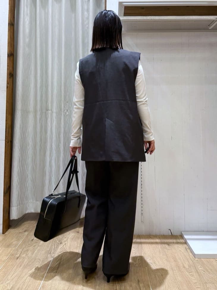 chさんの「THE SHOP TK｜ノーカラージレ【セットアップ可/洗濯機OK】/CAVIANシリーズ」を使ったコーディネート