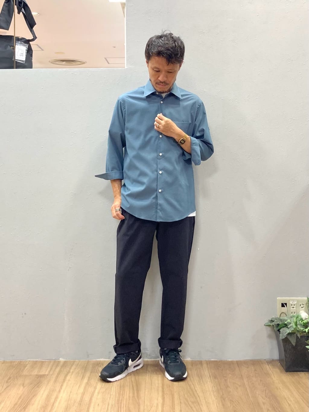 シュンさんの「TAKEO KIKUCHI｜【COOL CITY WEAR】DotAir（R）サッカー シャツ」を使ったコーディネート