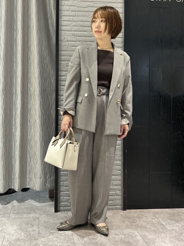 ga_riさんの「THE SHOP TK｜【今羽織るなら】ダブルブレストジャケット【セットアップ可/洗える】」を使ったコーディネート
