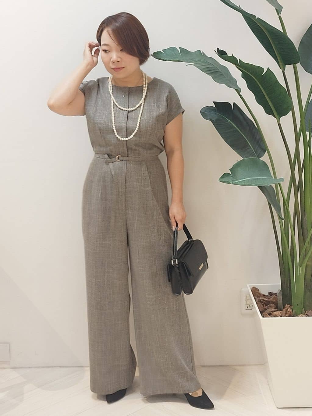 s u g iさんの「UNTITLED｜【接触冷感/オールインワン/洗える】梳毛調合繊コンビネゾン」を使ったコーディネート