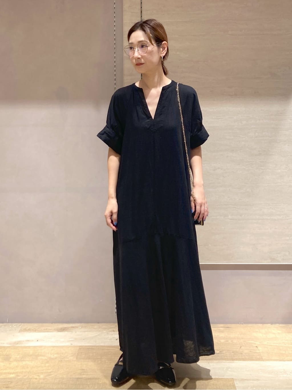 たけねぇさんの「OPAQUE.CLIP｜レーヨン麻キーネックワンピース【洗える】」を使ったコーディネート