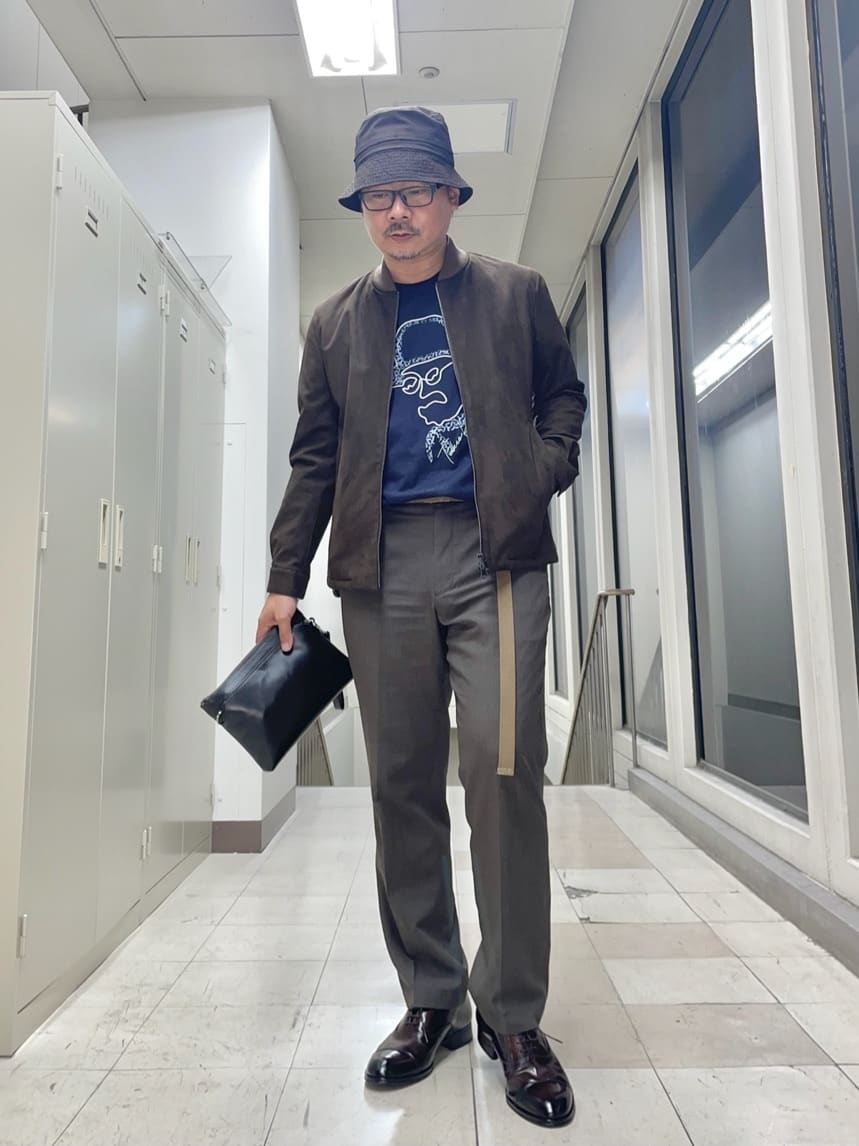 MAKOTO AIさんの「TAKEO KIKUCHI｜アマレッタ（R）スウェード MA－1 ブルゾン」を使ったコーディネート