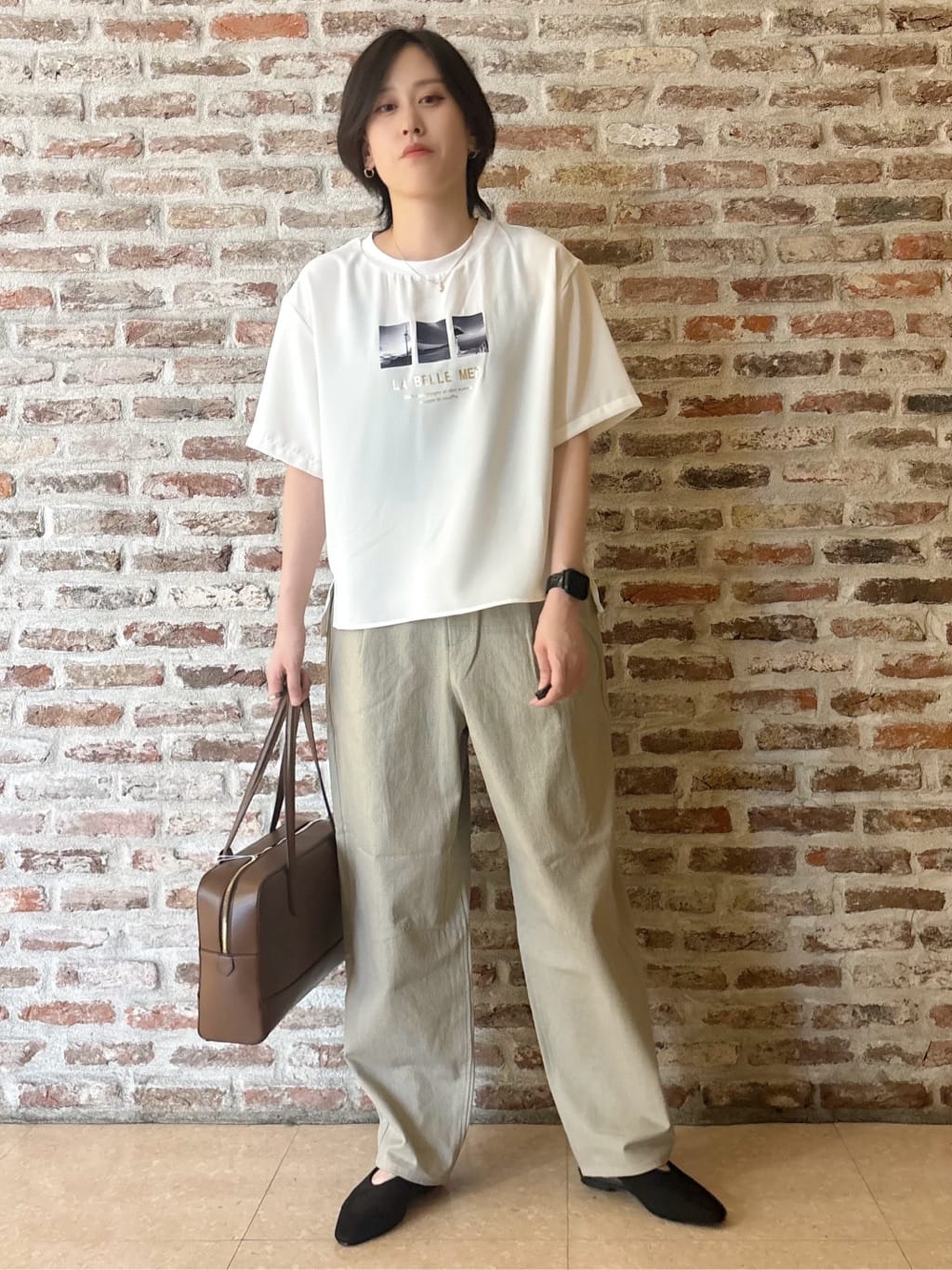しばさんの「THE SHOP TK｜アソートロゴTシャツ【接触冷感/防シワ/吸水速乾/UVケア/洗濯機OK】」を使ったコーディネート