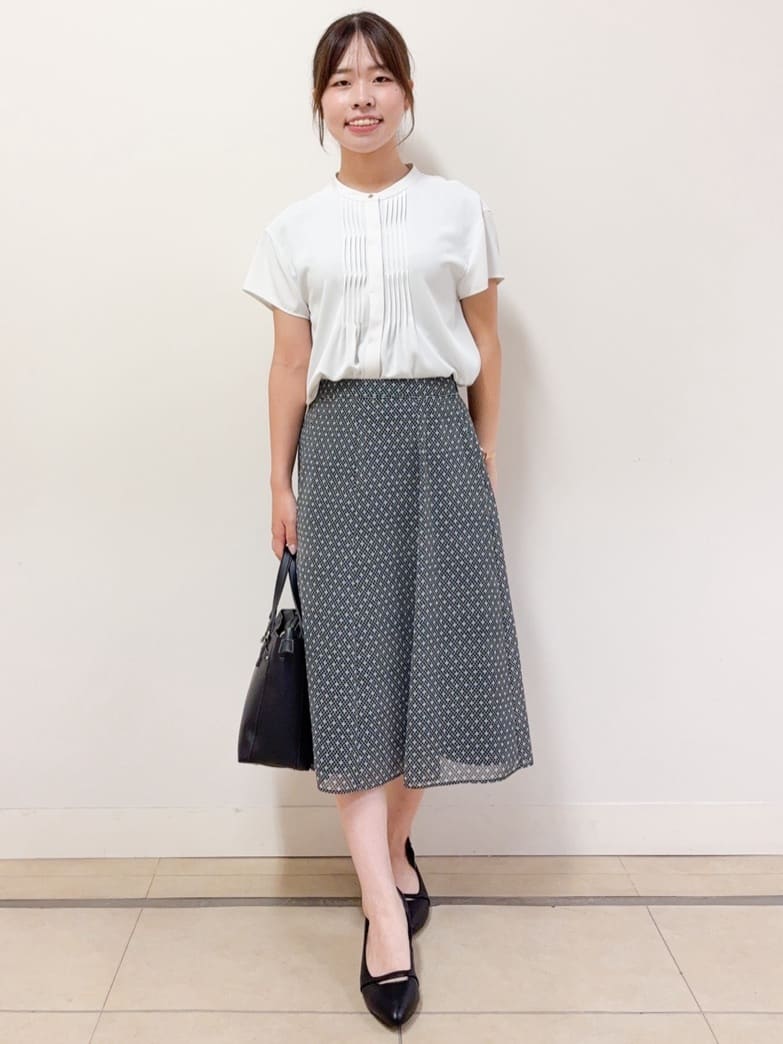 ハルさんの「Reflect｜【インナーに◎／すっきり見え！長め丈】タックデティールブラウス」を使ったコーディネート
