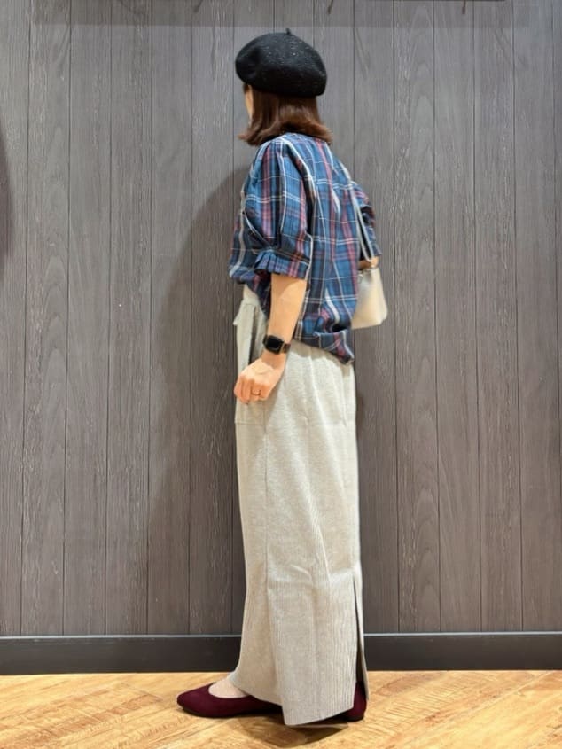meiさんの「SHOO･LA･RUE｜【S-LL/5分袖】お袖タックできれいに魅せる 大人のチェックブラウス」を使ったコーディネート