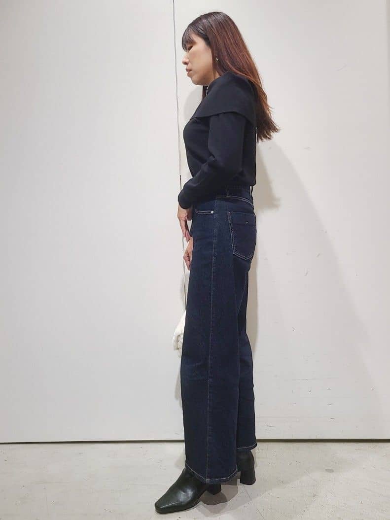 hmさんの「OPAQUE.CLIP｜オフショルダーニット【洗濯機OK】」を使ったコーディネート