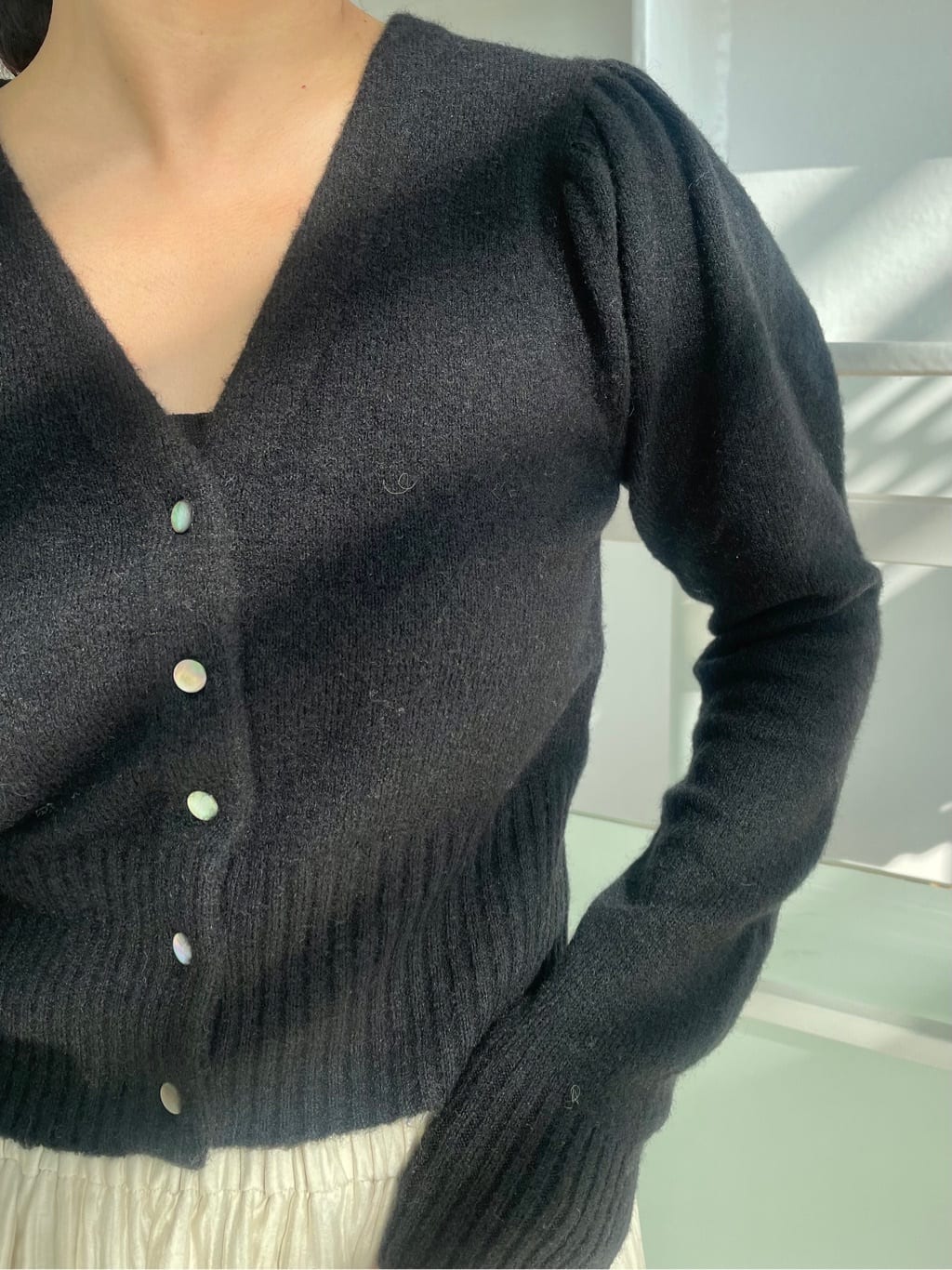 kanakoさんの「CODE A｜M cloudy puff cardigan」を使ったコーディネート