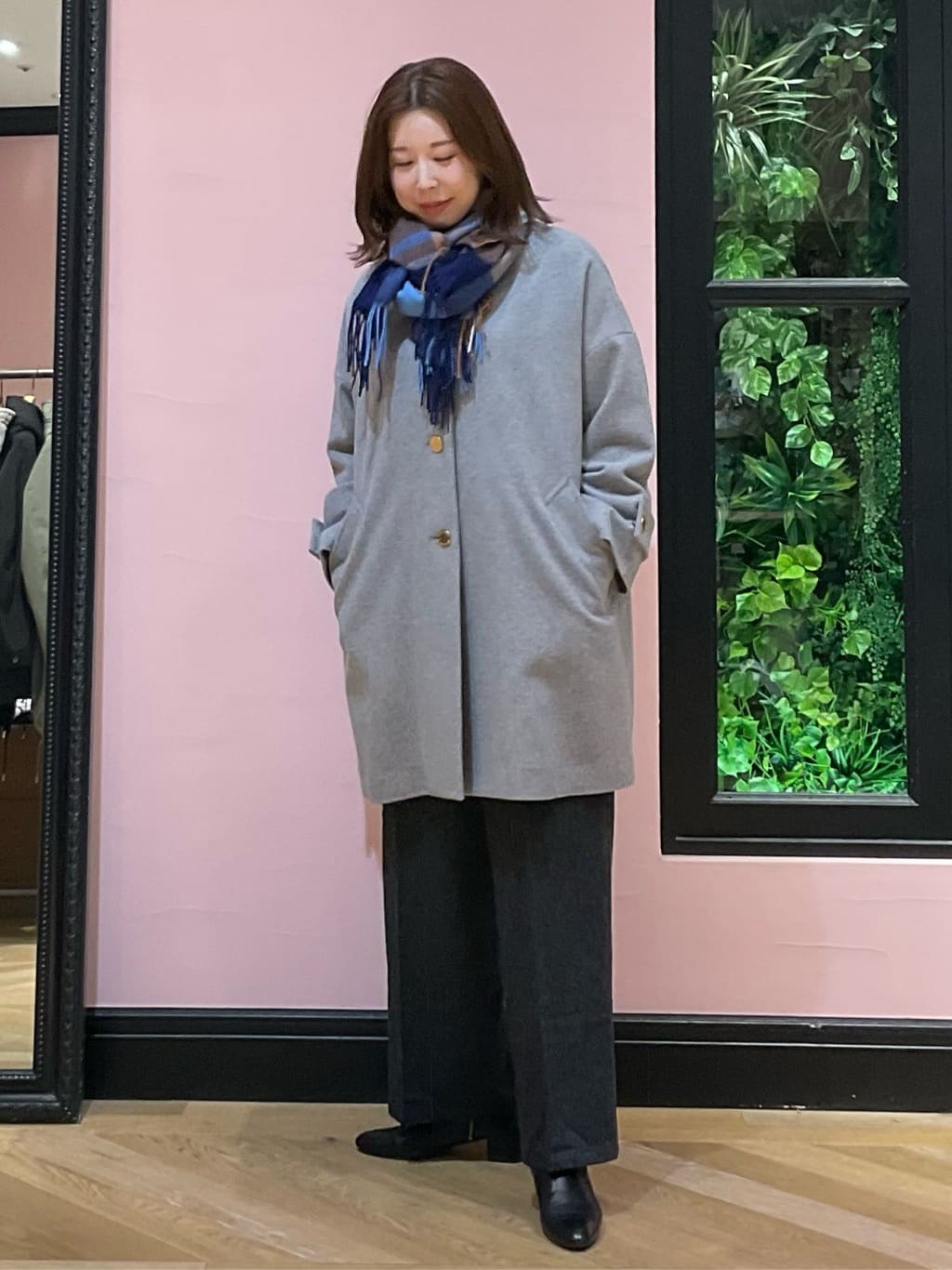 maruさんの「DRESSTERIOR｜ウールブレンドチェックストール」を使ったコーディネート